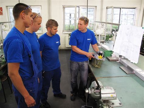SKF Group homepage .